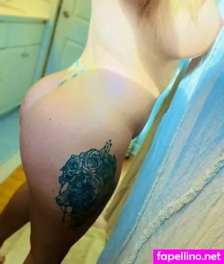 Curvywife81 OnlyFans Thumbnail #Yokbp7bDg9