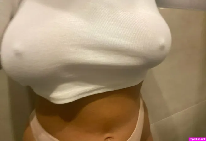Curvyyaphroditee OnlyFans Thumbnail #6Kn1UJ4Ys8