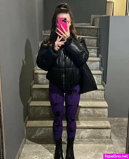 Cute Sophia OnlyFans Thumbnail #qTs1fGwLvc