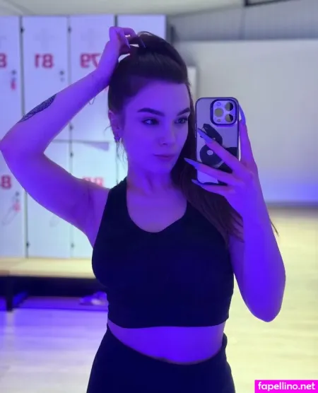 Cute Sophia OnlyFans Thumbnail #tDNBiYoB2Z