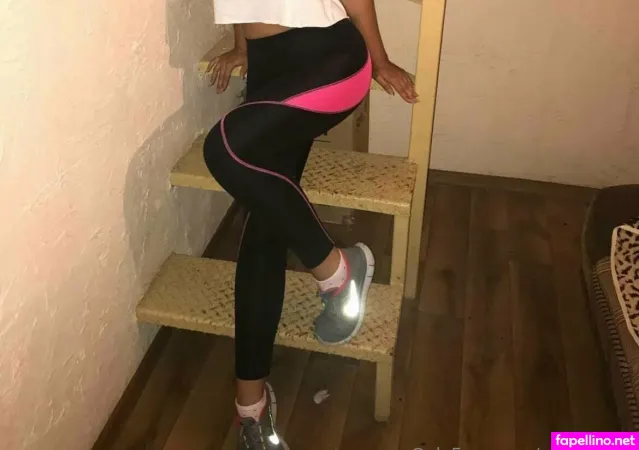 Cuteanniexx OnlyFans Thumbnail #QOkZRKo3Mu