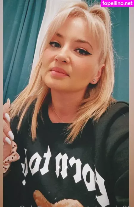Cuteblonde85 OnlyFans Thumbnail #9FNyA1FAzC