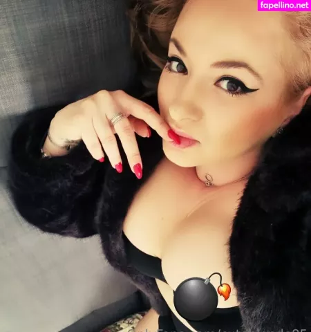 Cuteblonde85 OnlyFans Thumbnail #WpsiiLzkRl