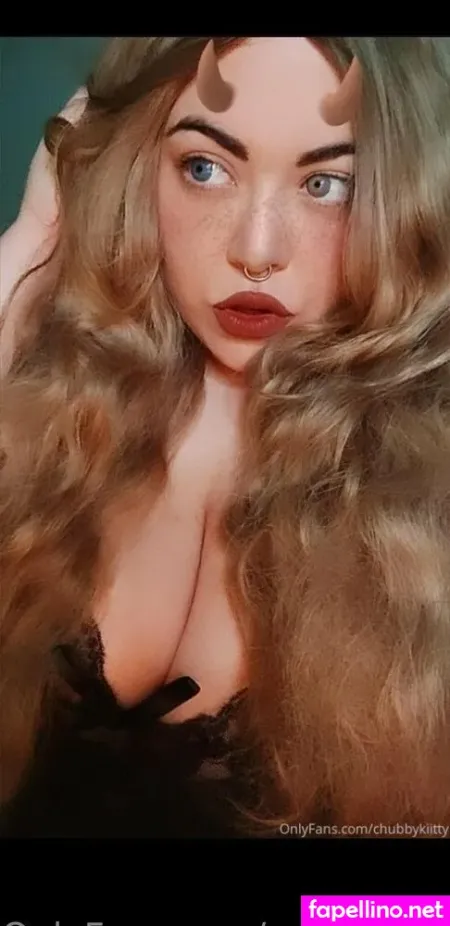 Cutebrunette13 OnlyFans Thumbnail #fPv0bDi49o