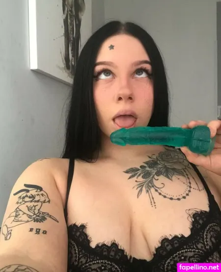 Cutebunnyxoc OnlyFans Thumbnail #UVVdBkrZuR