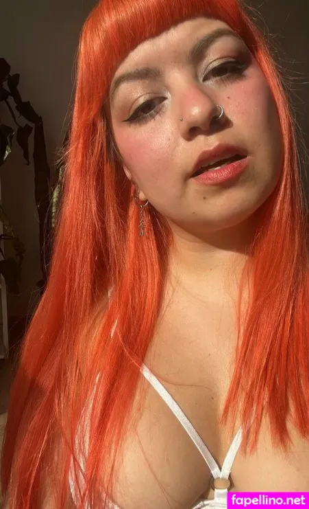 Cutebuthot25 OnlyFans Thumbnail #SFDWbvVYMY