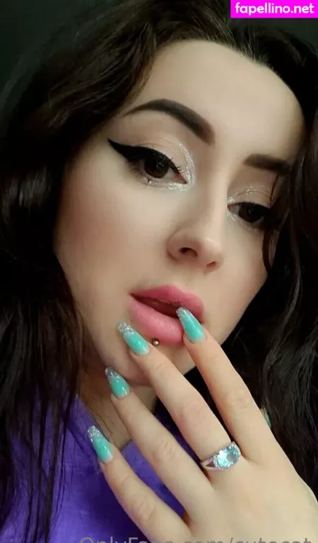 Cutecat OnlyFans Thumbnail #G7J0mGW8mF