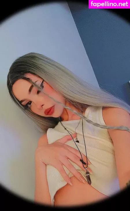 Cuteevaa18 OnlyFans Thumbnail #BeBVdVtNvl