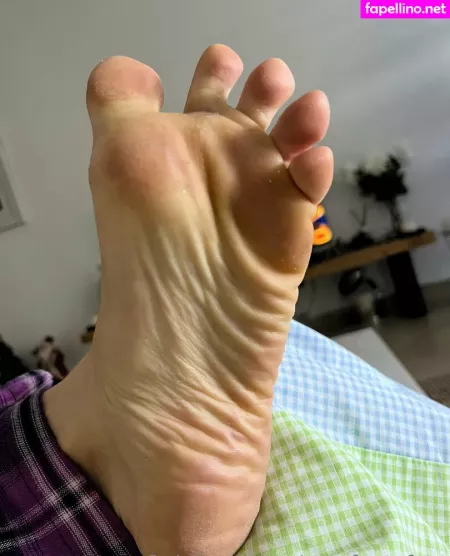 Cutefeetyfeet OnlyFans Thumbnail #nE7R09VlD3