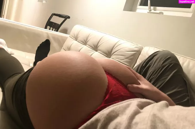 Cuteglutes OnlyFans Thumbnail #zMNftIydfP