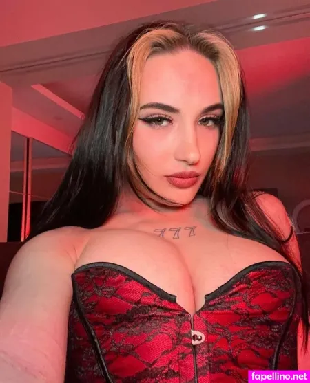 Cutelararose OnlyFans Thumbnail #9jSogQIgpS