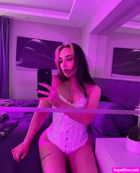 Cutelararose OnlyFans Thumbnail #zBR28XhDBO