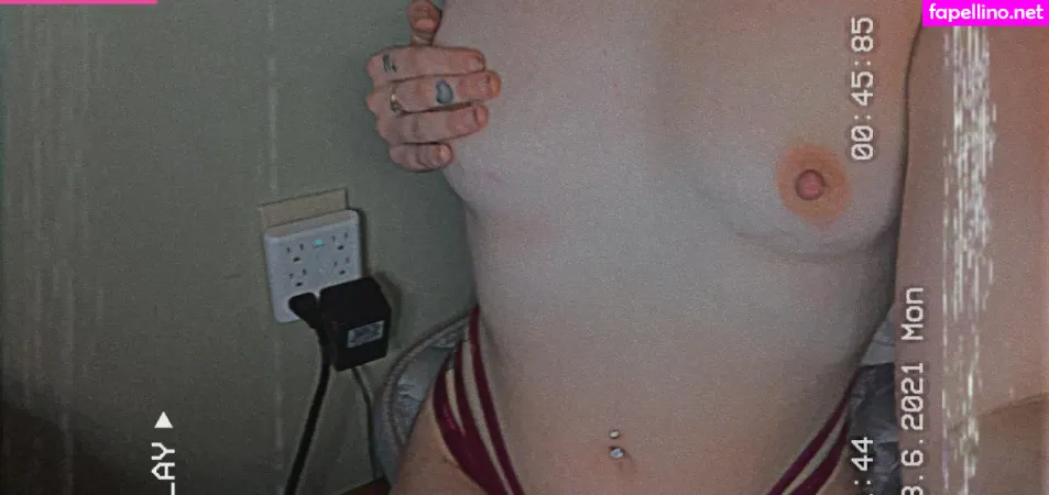 Cutelittlemama OnlyFans Thumbnail #kuRJWcfg4s