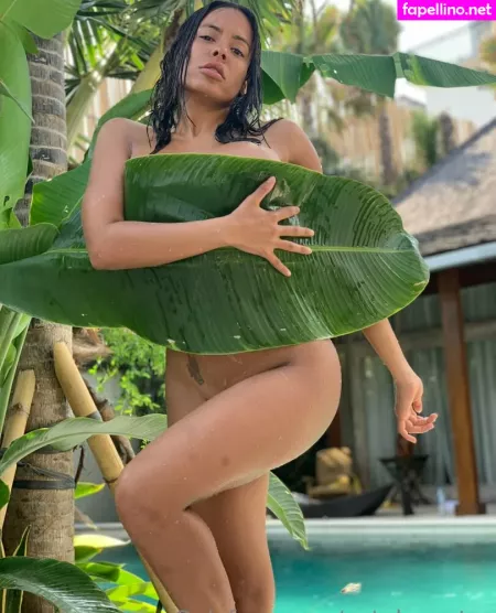 Cutelunastar OnlyFans Thumbnail #s7xYyINu0d