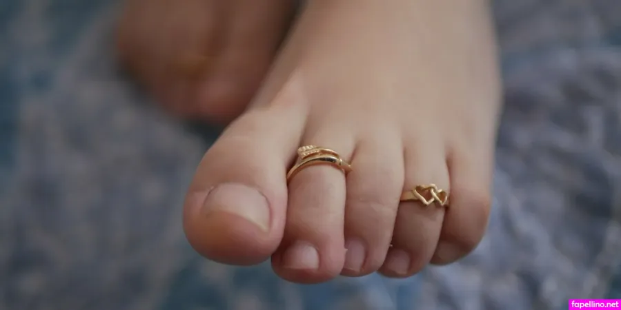 Cuteneighborsfeet OnlyFans Thumbnail #q7HZTQZZko