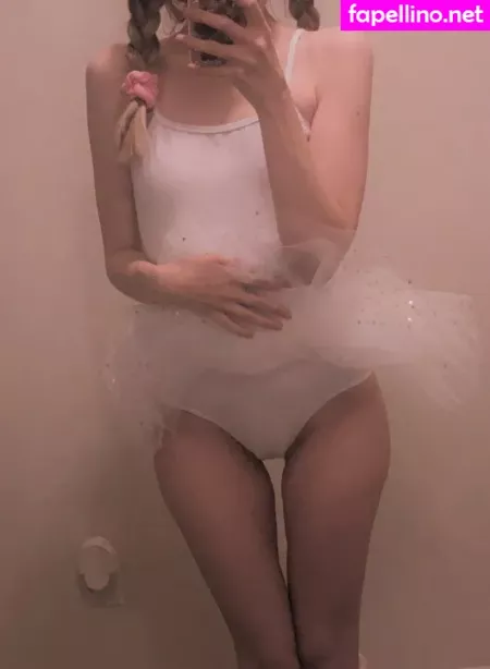 Cutepetitekitten OnlyFans Thumbnail #Hjq0KYiTnB