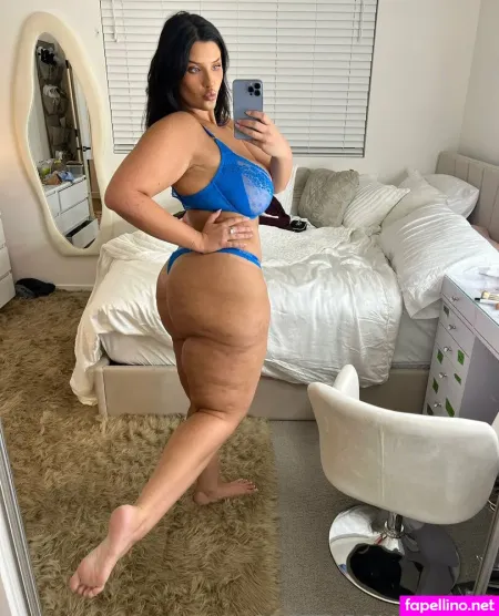 Cutesexyqueen OnlyFans Thumbnail #u2iEwP5wSi