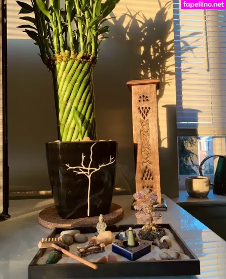 Cutestonergirl01 OnlyFans Thumbnail #VmIRcqvh0T