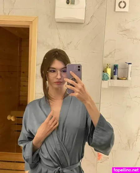 Cutie Kim OnlyFans Thumbnail #qArp2Rf6KF