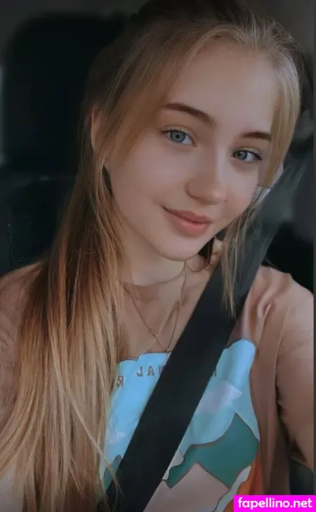 Cutie Lina OnlyFans Thumbnail #7PQKXi4v90