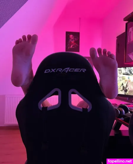 Cutie Littlefootprincess OnlyFans Thumbnail #hNQvixhLDn