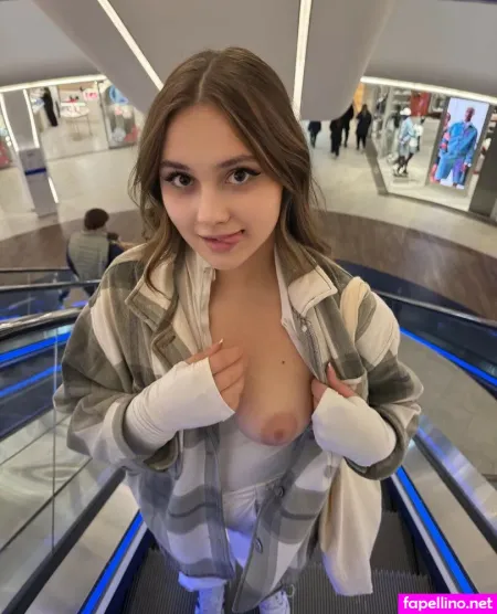 Cutie Lucy OnlyFans Thumbnail #smiFcmCqtI