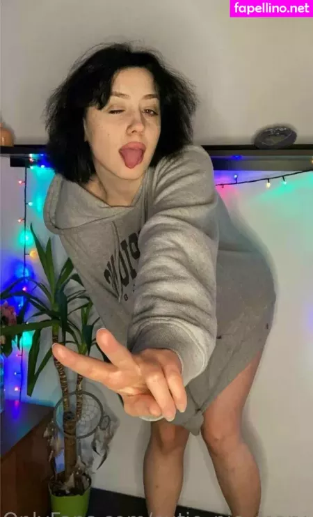 Cutie Pie Mary 1 OnlyFans Thumbnail #MzPnohRLC0