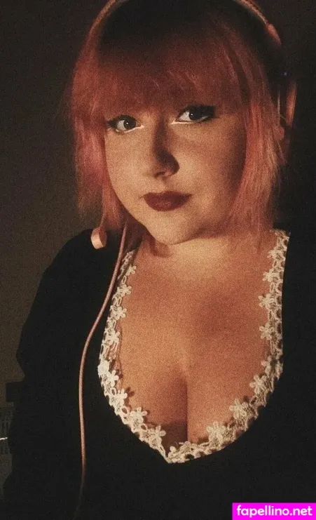 Cutie Pie3 OnlyFans Thumbnail #78gftf3rMx