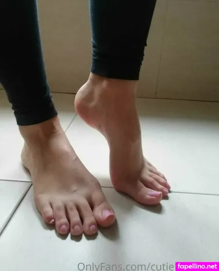 Cutiefeet0902 OnlyFans Thumbnail #6f24V2RYRV