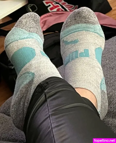 Cutiefeetzies OnlyFans Thumbnail #zVYFs0g2Tp