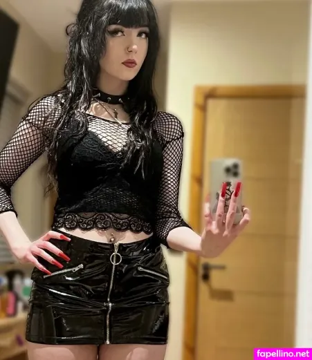 Cutiegothxo 5 OnlyFans Thumbnail #EcfUAg4oe2