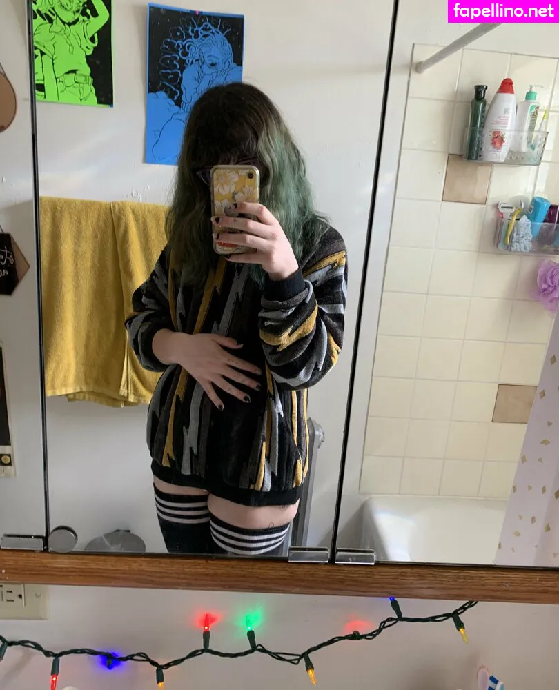 cutiekatw Nude Leaked OnlyFans Photo #2BHJ28twT2