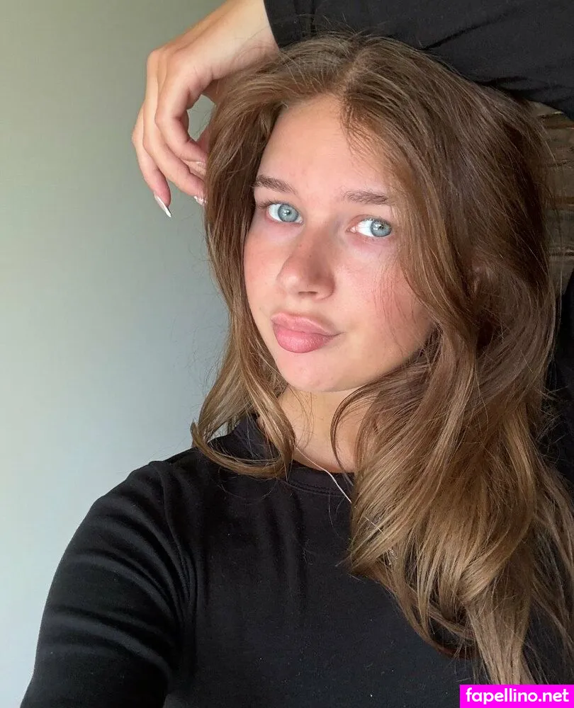 cutievivieee Nude Leaked OnlyFans Photo #5WOqmoOkpn