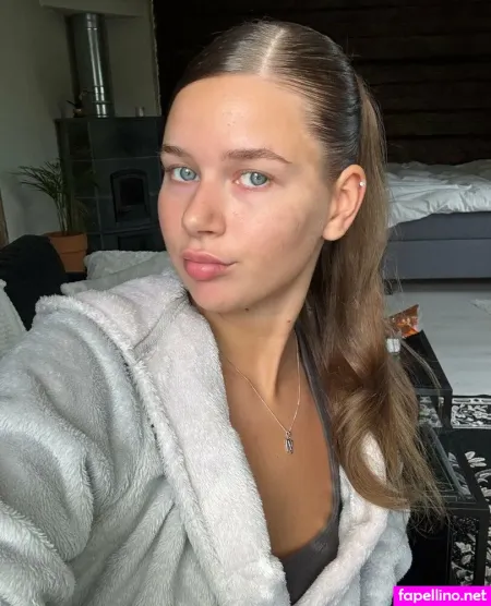 Cutievivieee OnlyFans Thumbnail #XzIgeHem3A