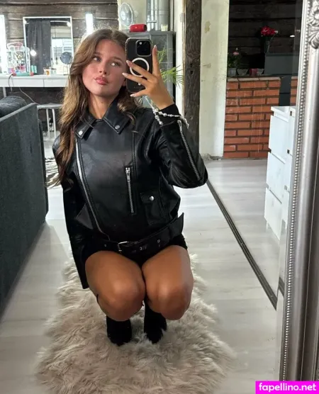 Cutievivieee OnlyFans Thumbnail #oJXQfymVOR