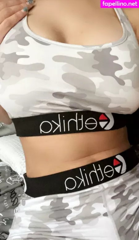 Cutiewet OnlyFans Thumbnail #c1FVrjzWVT