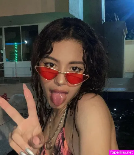 Cuttelittlebunny OnlyFans Thumbnail #xFjficpng5
