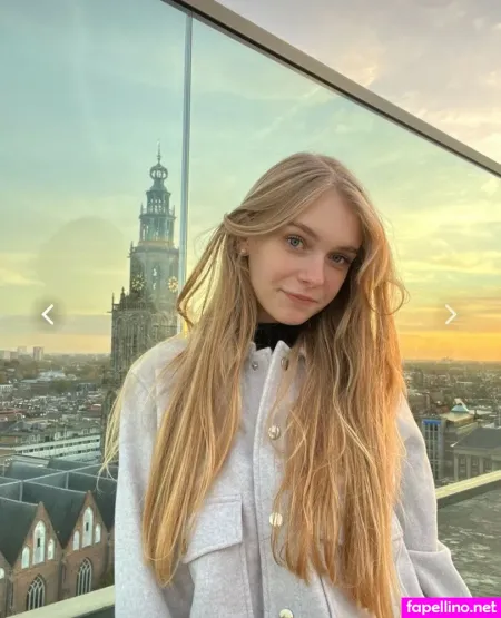 Cuttie Luna On OnlyFans Thumbnail #fTlrP9rt6D