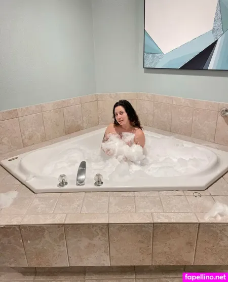 Cuutiebatuuie OnlyFans Thumbnail #DdWyQflmgB