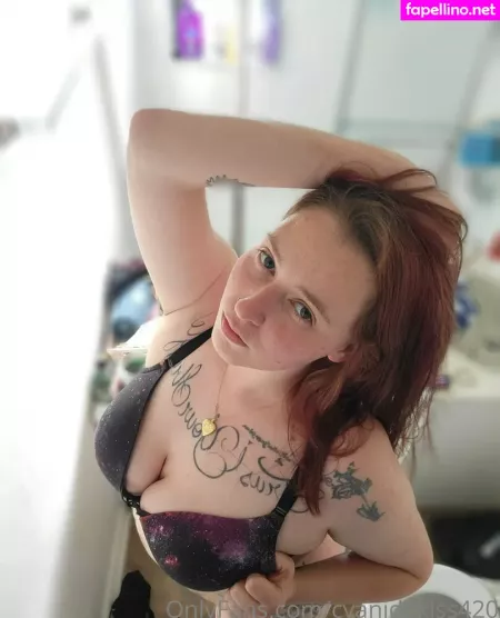 Cyanidekiss420 OnlyFans Thumbnail #phXuWcgvBv