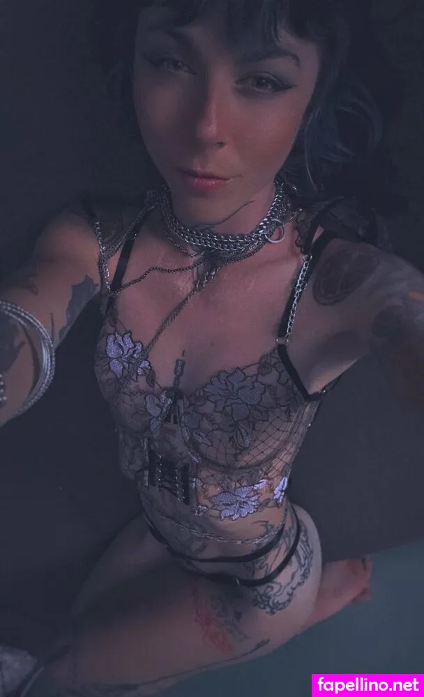cyansapphire, cyansapphire333 Nude Leaked OnlyFans Photo #35VEL4VbZa
