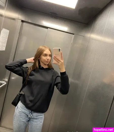 Cyber V OnlyFans Thumbnail #qQfvz3G2FC