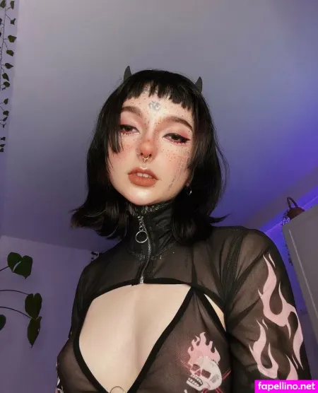 Cyberkirra 1 OnlyFans Thumbnail #iHUWTAv0vG