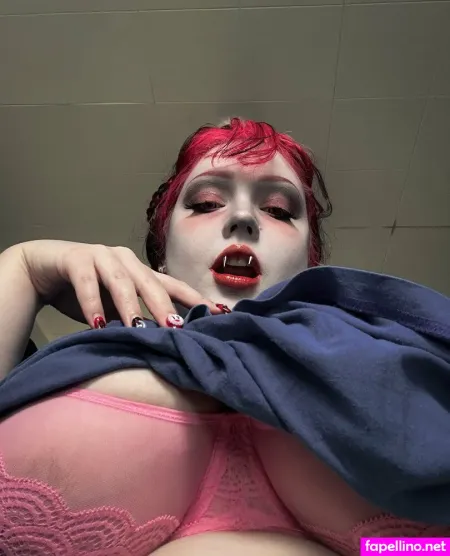 Cybervampiregf OnlyFans Thumbnail #I5hQVydJ0z