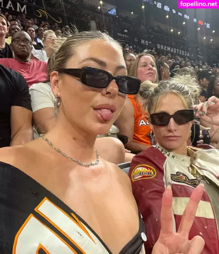 Cydneekinslow OnlyFans Thumbnail #aJ5VqlLsrZ