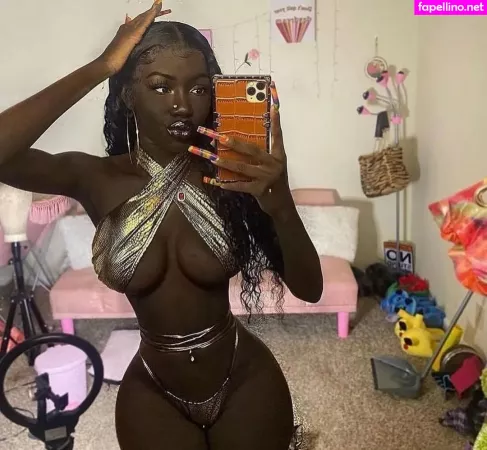 Cyn Kaine OnlyFans Thumbnail #nCHShdz6pK