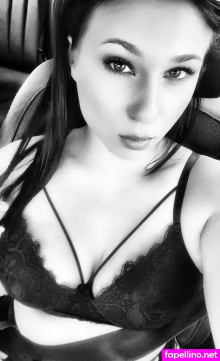 Cynthia Lynx OnlyFans Thumbnail #fFY0j4GRMa