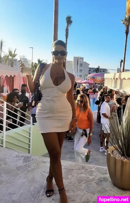 Cynthia Stephane Khalifeh OnlyFans Thumbnail #58mC6LWFos