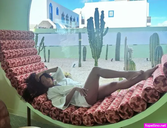 Cynthia Stephane Khalifeh OnlyFans Thumbnail #DDbCIDwT8I