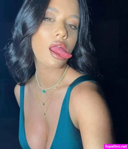 Cynthia Stephane Khalifeh OnlyFans Thumbnail #Vl80xO4Pi8